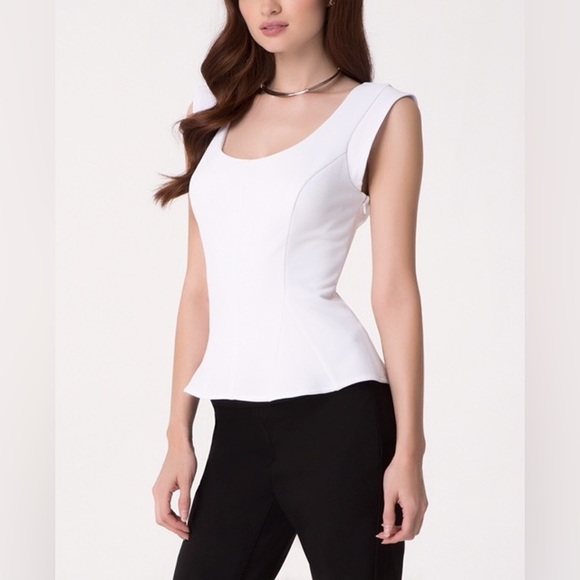 bebe Tops - BEBE TOP Size L